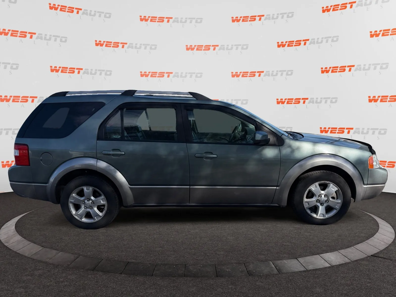 Ford Freestyle photo 6