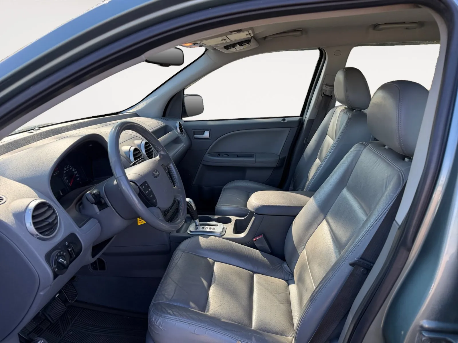Ford Freestyle photo 9