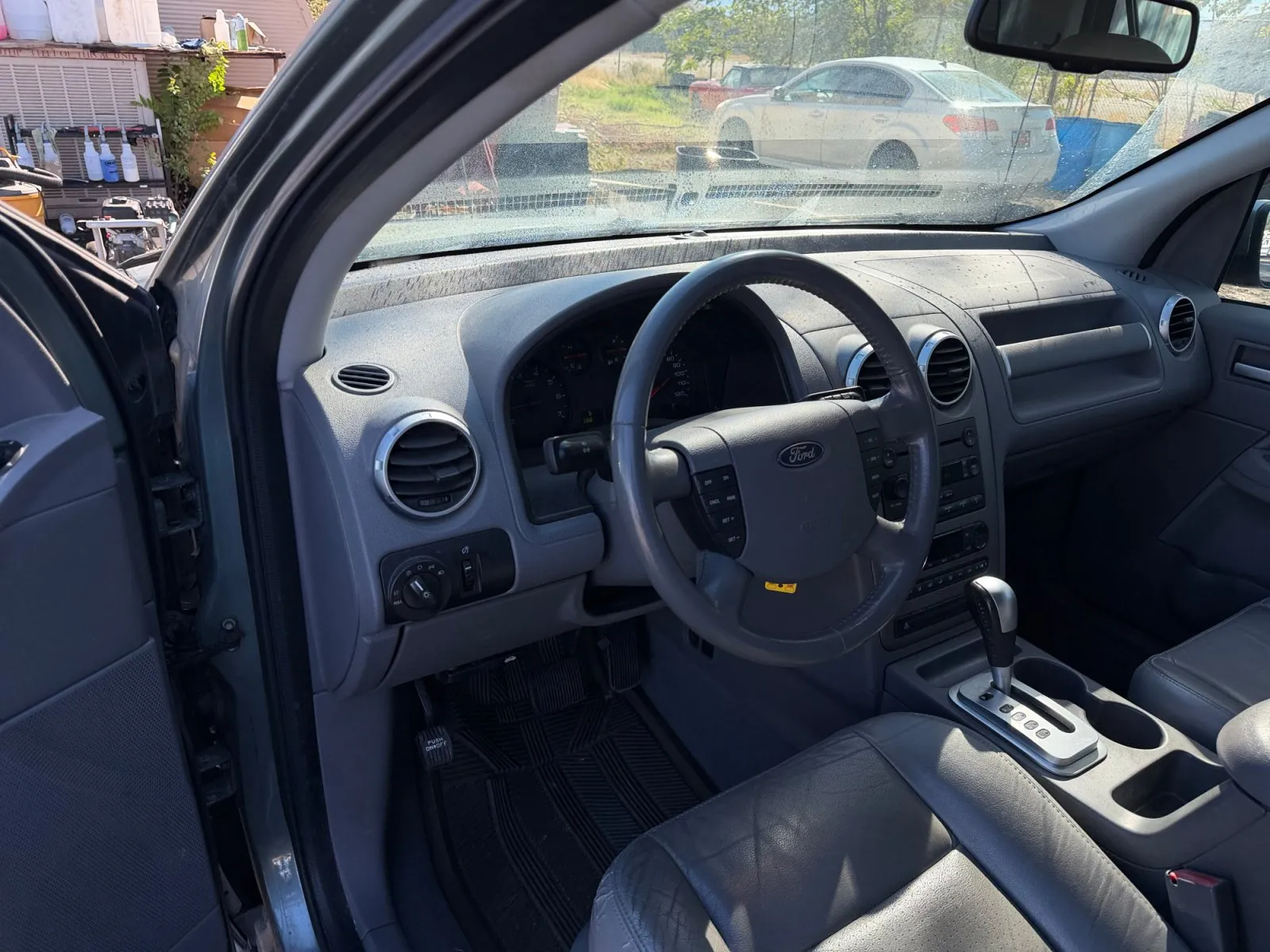 Ford Freestyle photo 18