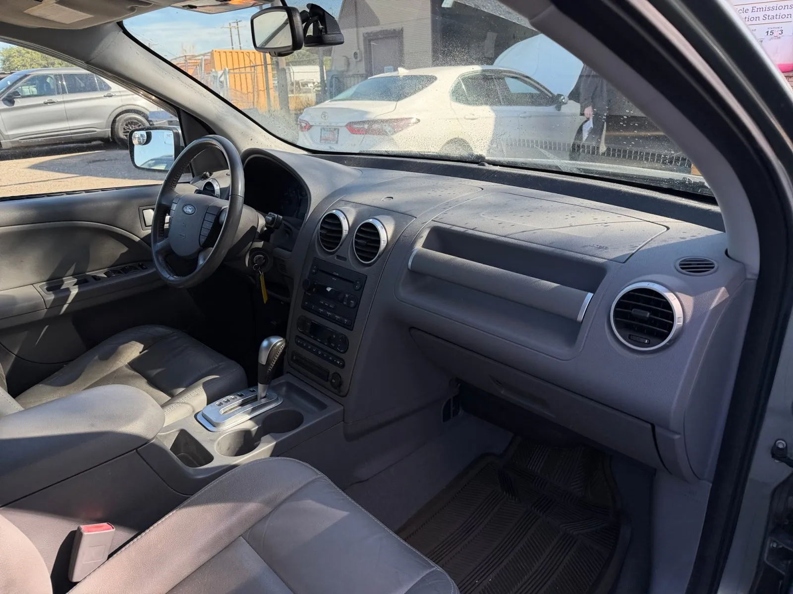 Ford Freestyle photo 16