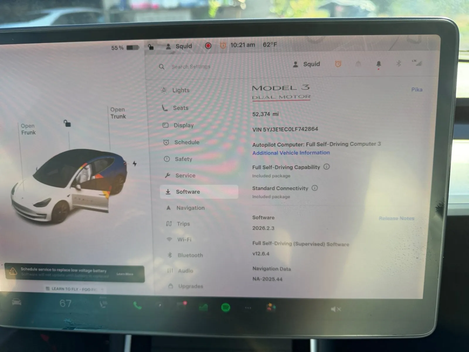 Tesla Model 3 photo 25