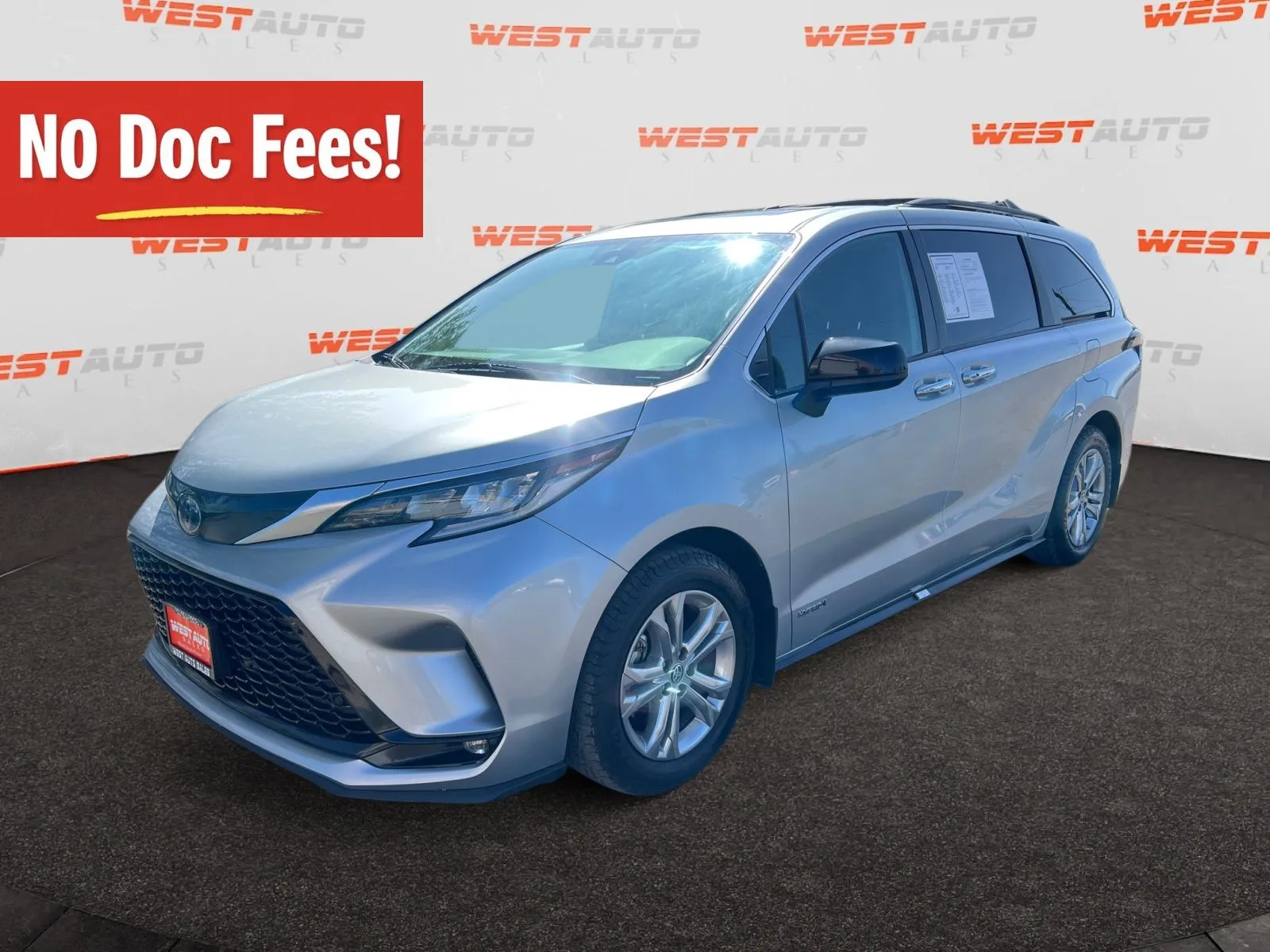 Silver 2021 Toyota Sienna XSE for sale in West Valley City, UT