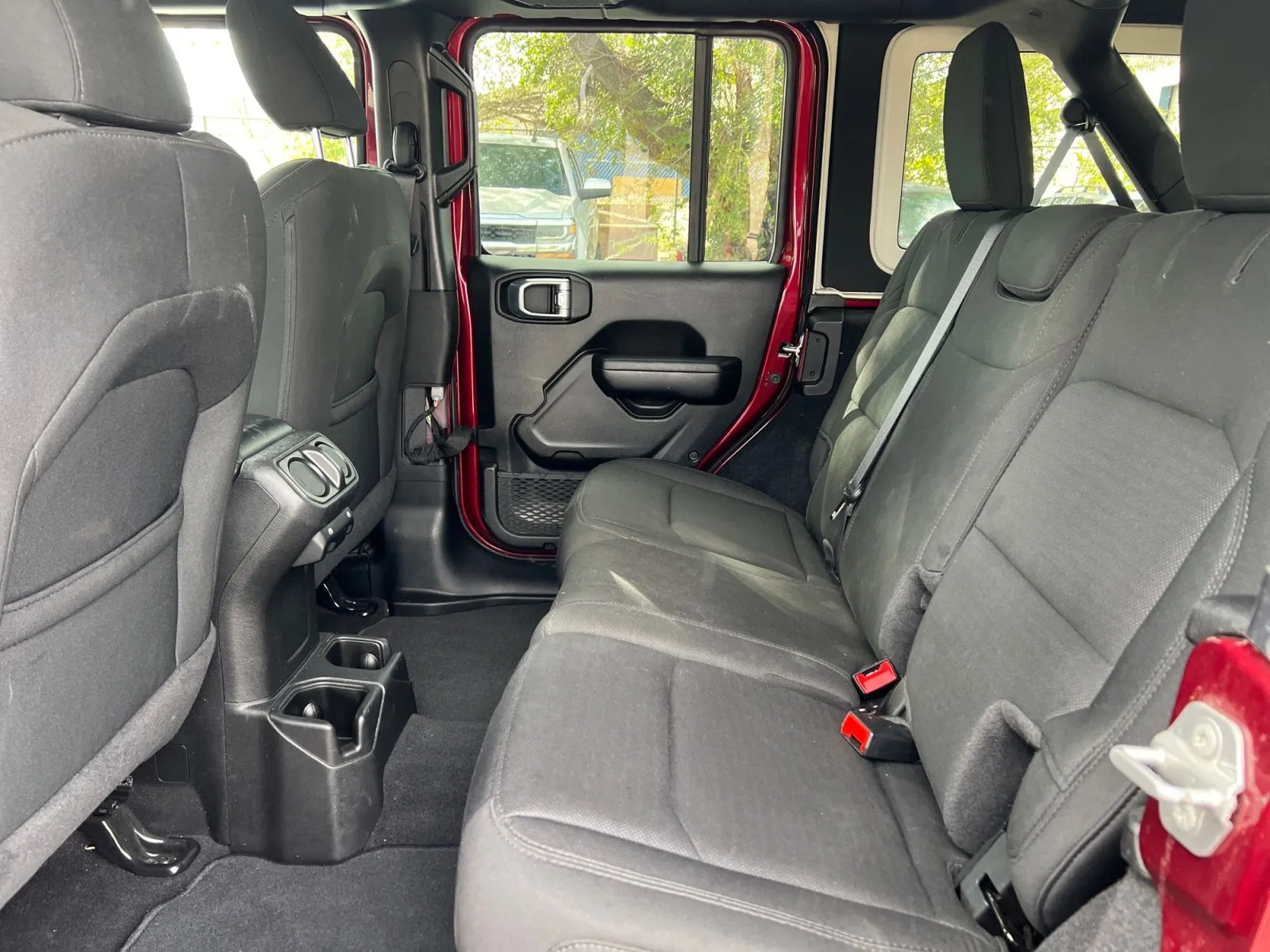 2021 Jeep Wrangler Unlimited Altitude - Photo 28