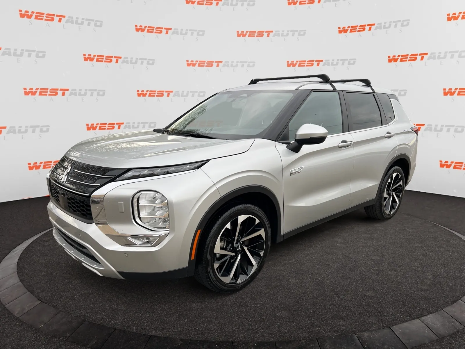 Silver 2023 Mitsubishi Outlander PHEV SE for sale in West Valley City, UT