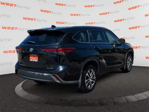 More photos of 2021 Toyota Highlander XLE at West Auto Sales - Provo, UT