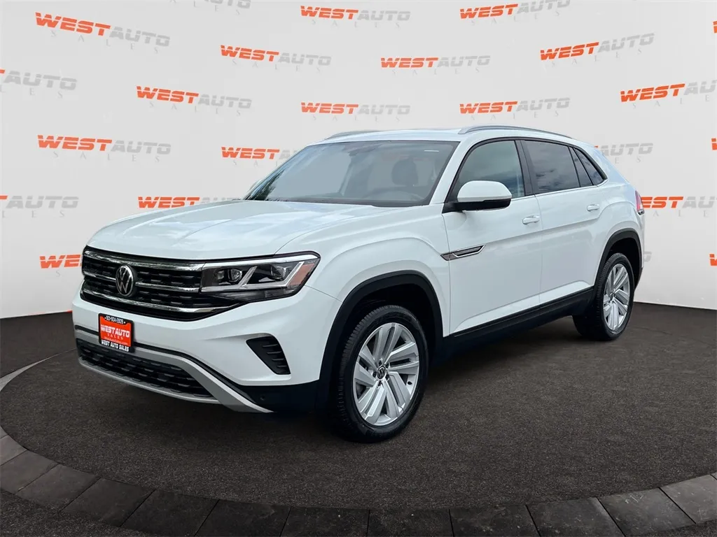 White 2022 Volkswagen Atlas Cross Sport 3.6L V6 SE w/Technology for sale in Provo, UT