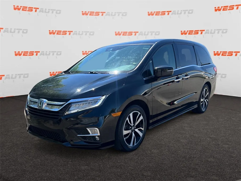 Black 2019 Honda Odyssey Elite for sale in Provo, UT