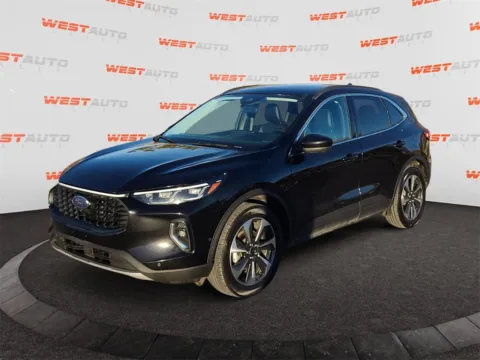 Black 2023 Ford Escape Hybrid Platinum for sale in Tooele, UT