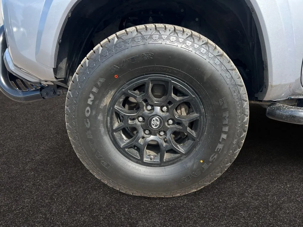 2019 Toyota Tacoma SR5 - Photo 14