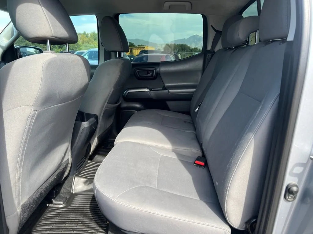 2019 Toyota Tacoma SR5 - Photo 27