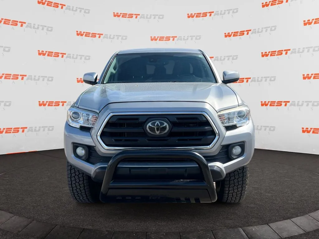 2019 Toyota Tacoma SR5 - Photo 8