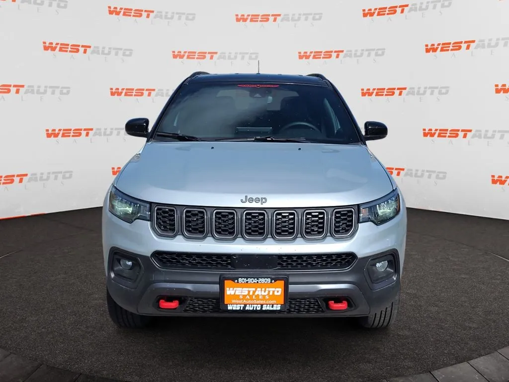 Jeep Compass photo 8