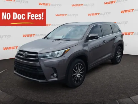 Gray 2018 Toyota Highlander SE for sale in Tooele, UT