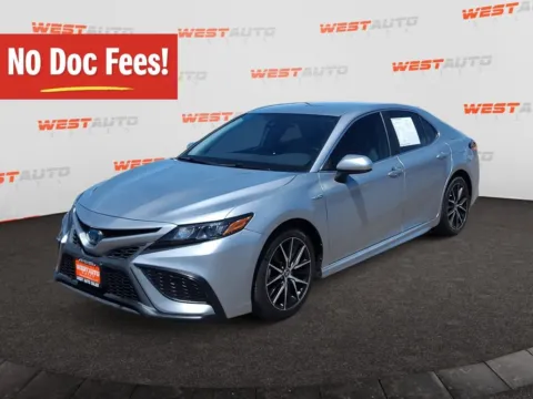 Silver 2021 Toyota Camry Hybrid SE for sale in Tooele, UT
