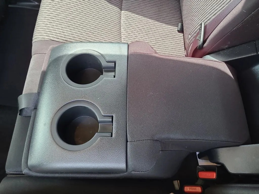 Toyota 4Runner photo 32