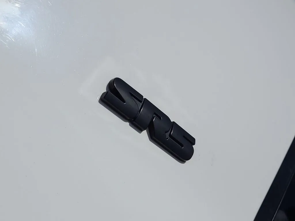 Toyota 4Runner photo 17