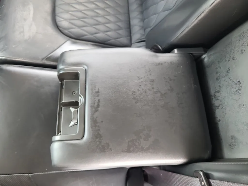 Infiniti QX80 photo 34