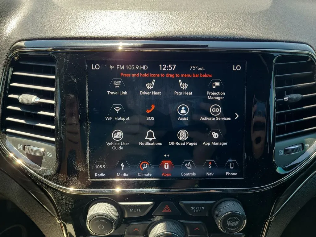 Jeep Grand Cherokee photo 19
