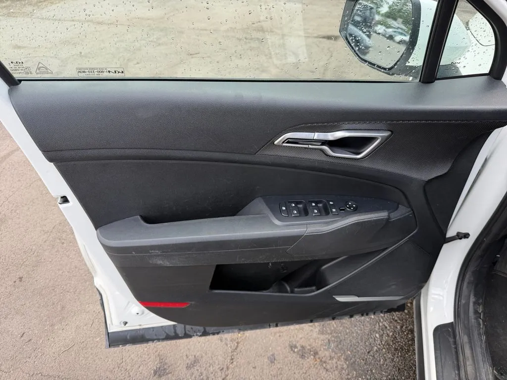 Kia Sportage photo 18