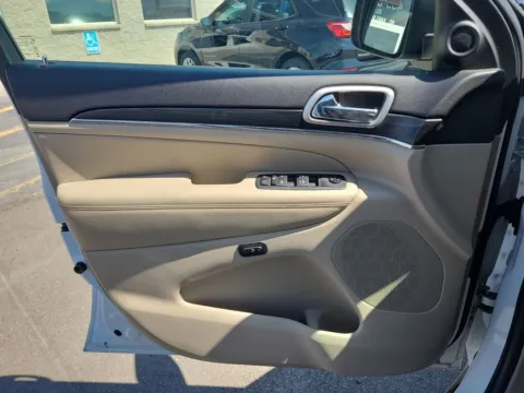 More photos of 2020 Jeep Grand Cherokee Limited at West Auto Sales - Tooele, UT