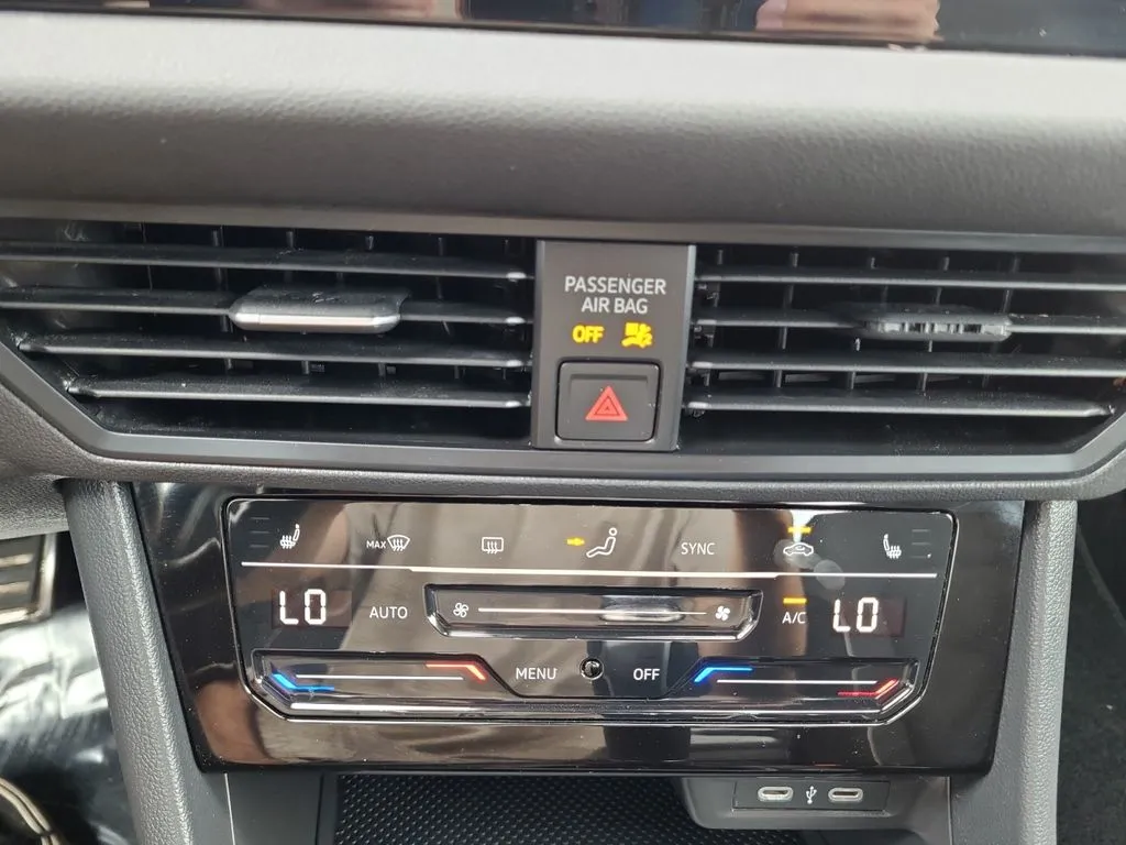 Volkswagen Jetta photo 20