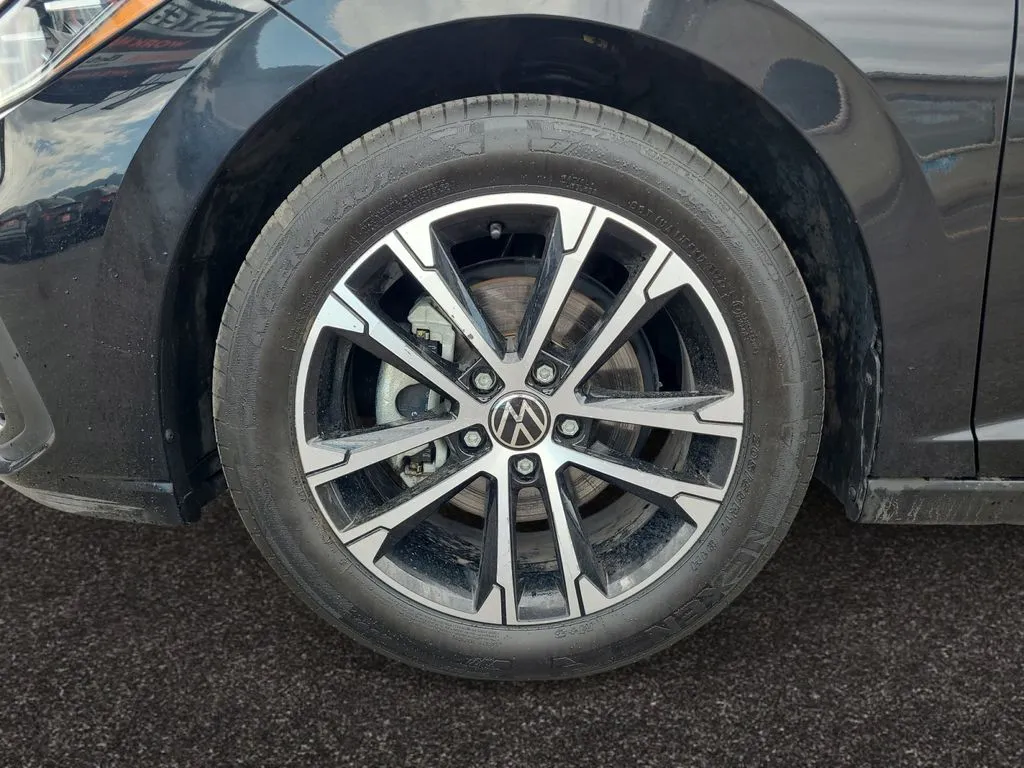Volkswagen Jetta photo 14