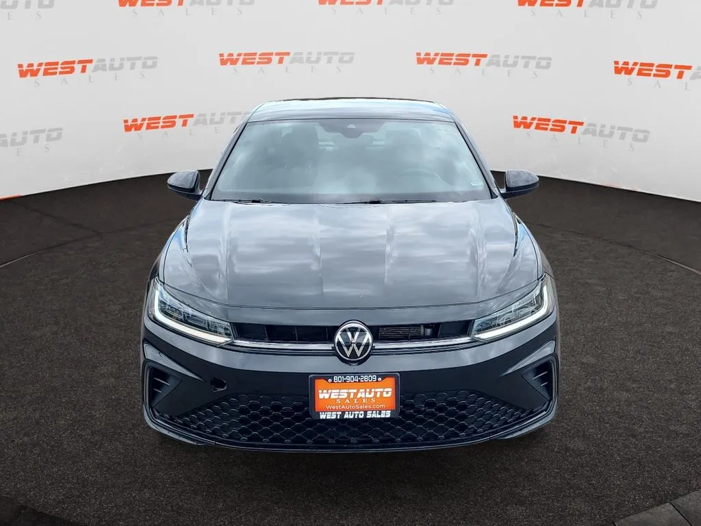 Volkswagen Jetta photo 8