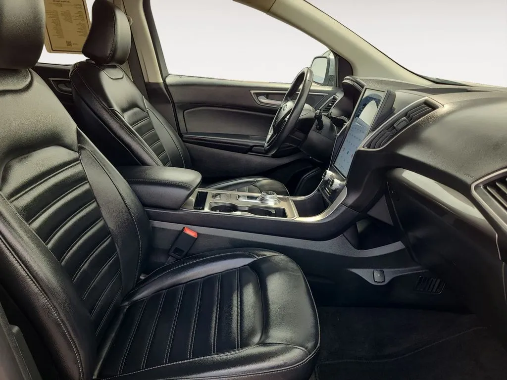 Ford Edge photo 15