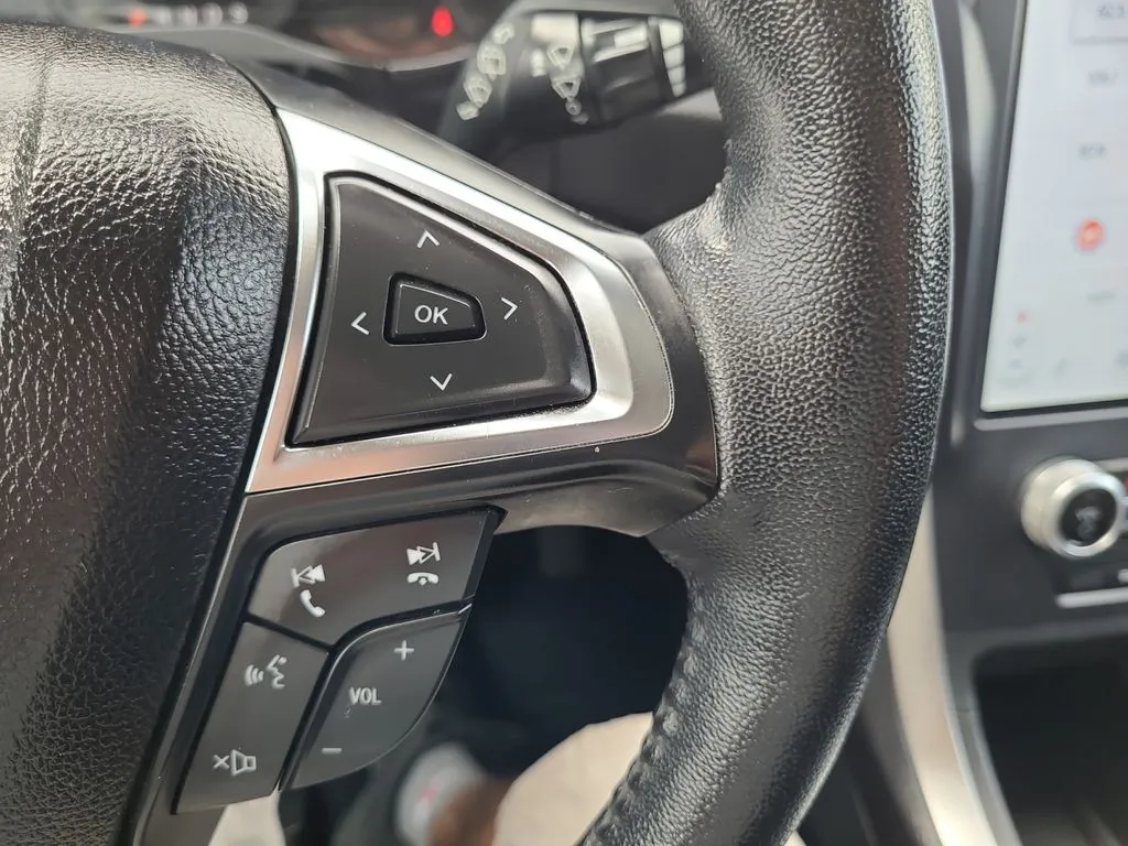 Ford Edge photo 25