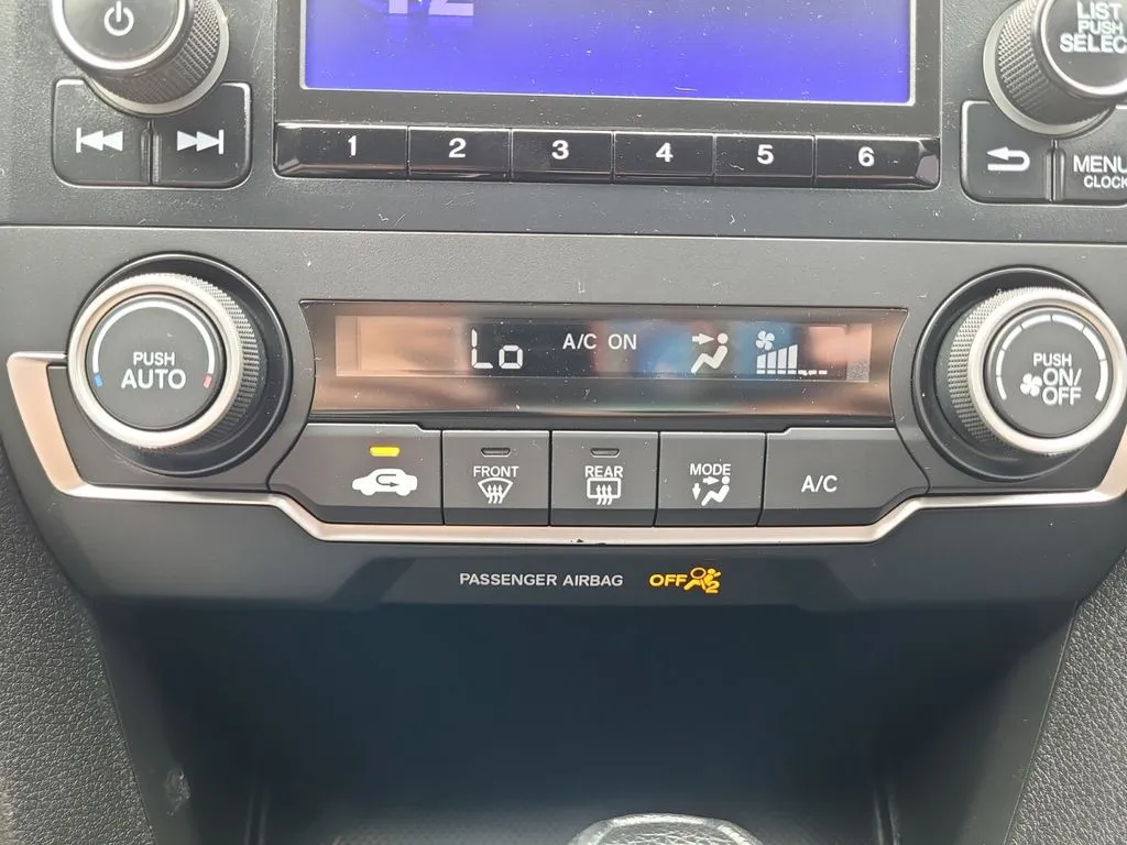 Honda Civic photo 21