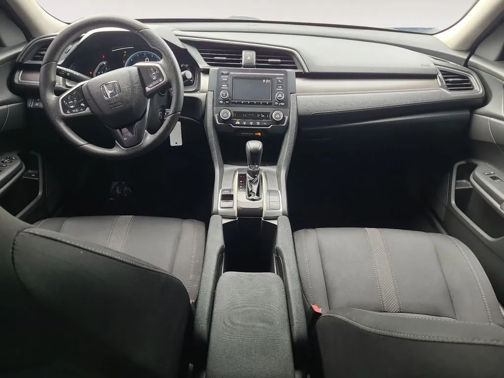 Honda Civic photo 10