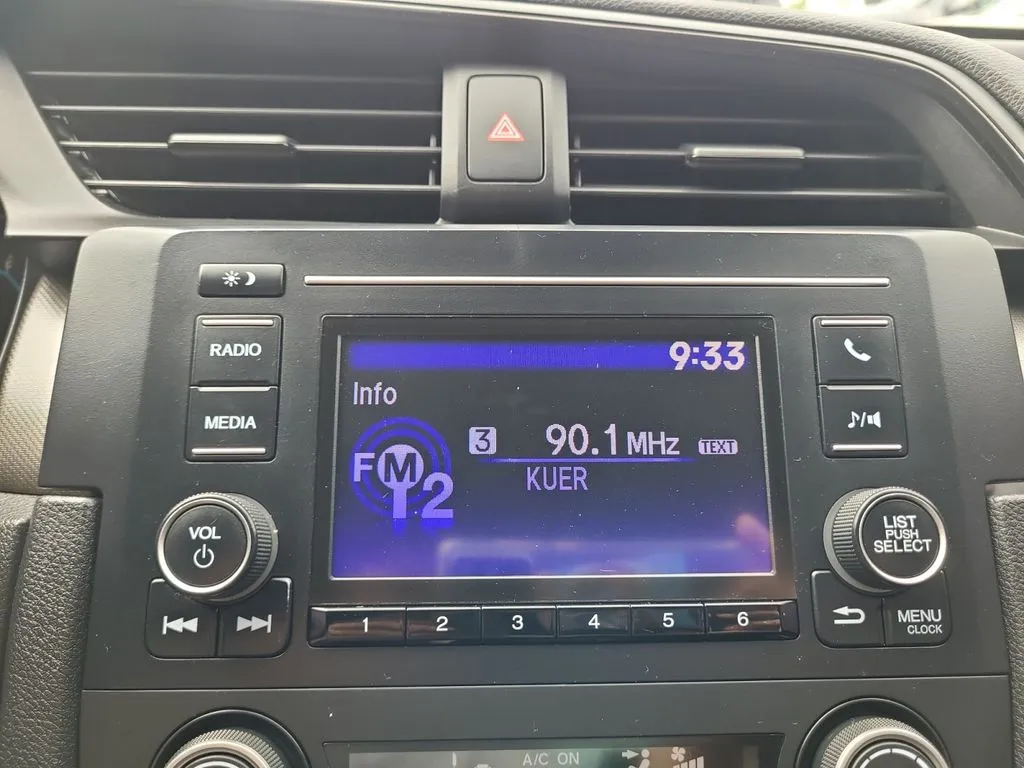 Honda Civic photo 20