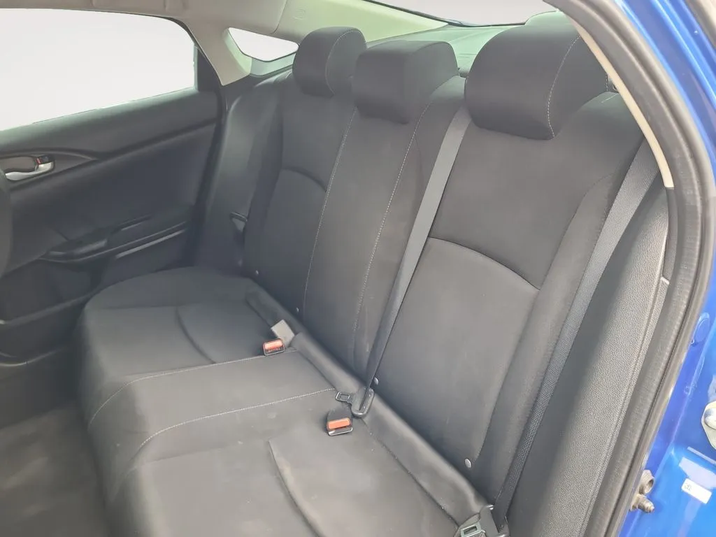 Honda Civic photo 13