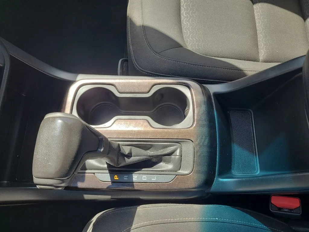 GMC Canyon photo 26