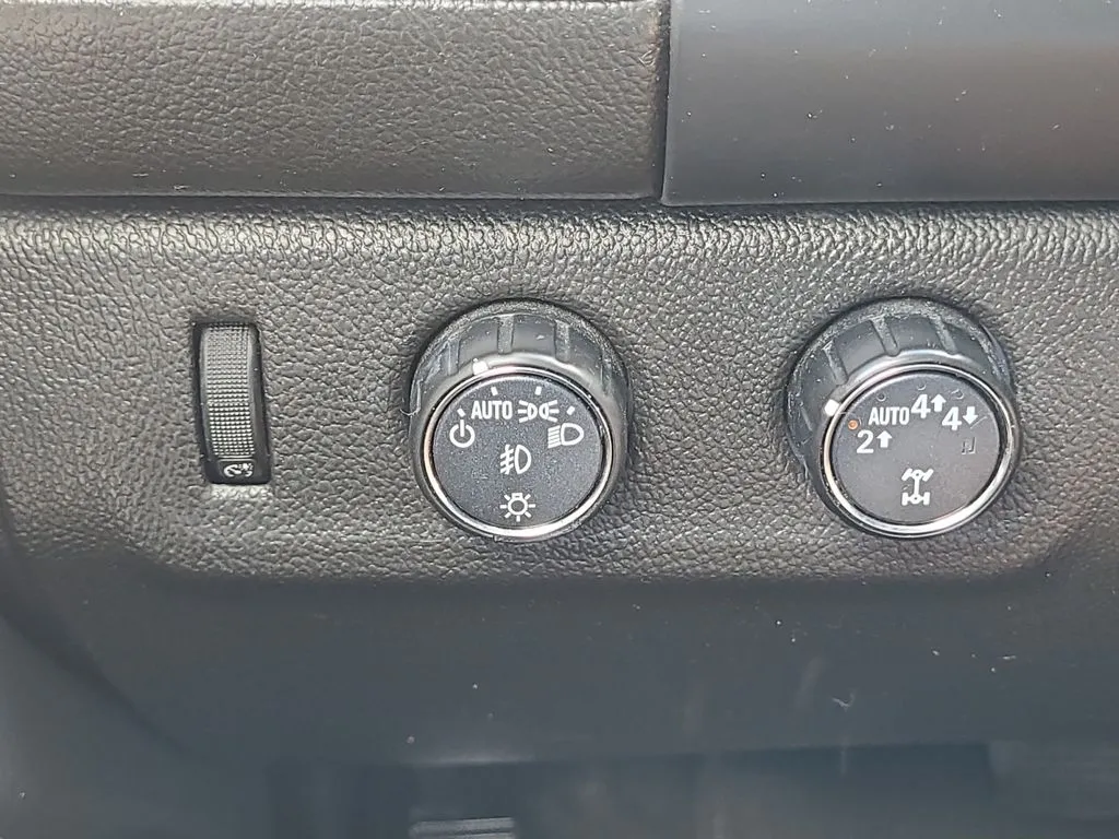 GMC Canyon photo 20