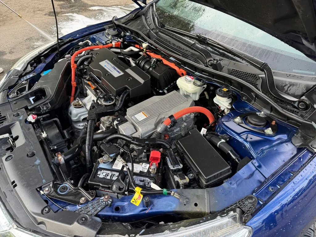 Honda Accord photo 41