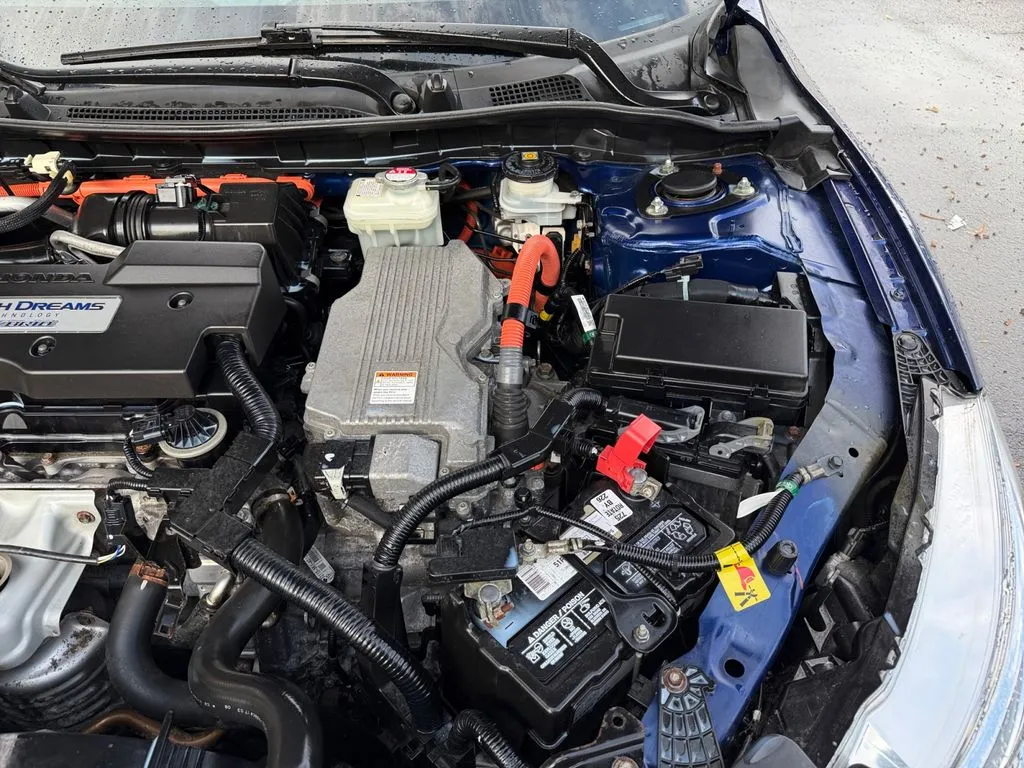 Honda Accord photo 43
