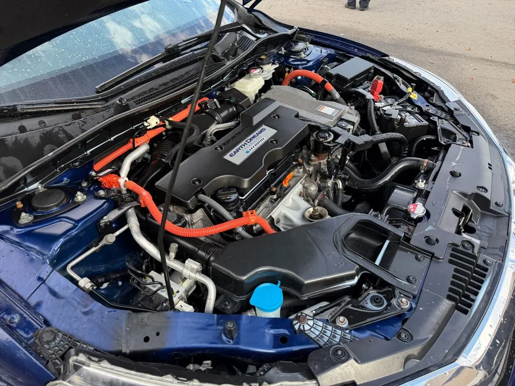 Honda Accord photo 39
