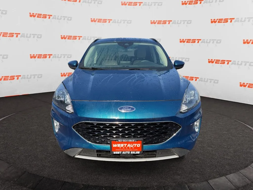 Ford Escape photo 8