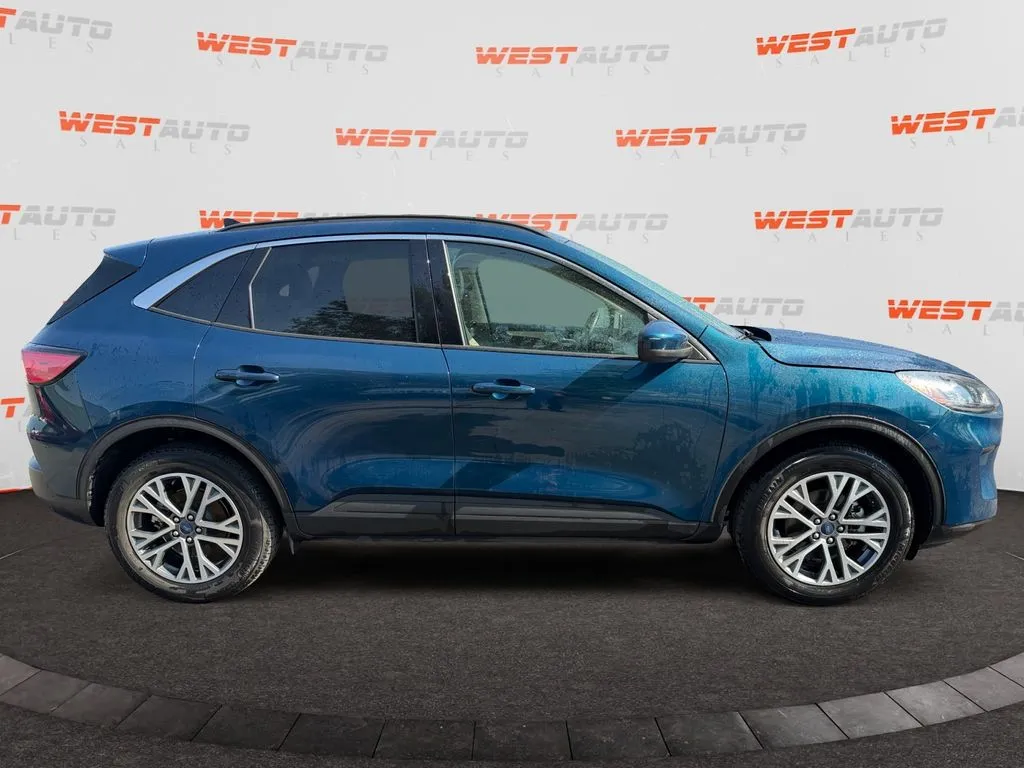 Ford Escape photo 6