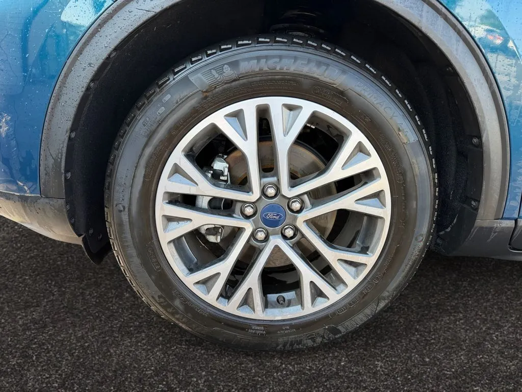 Ford Escape photo 14