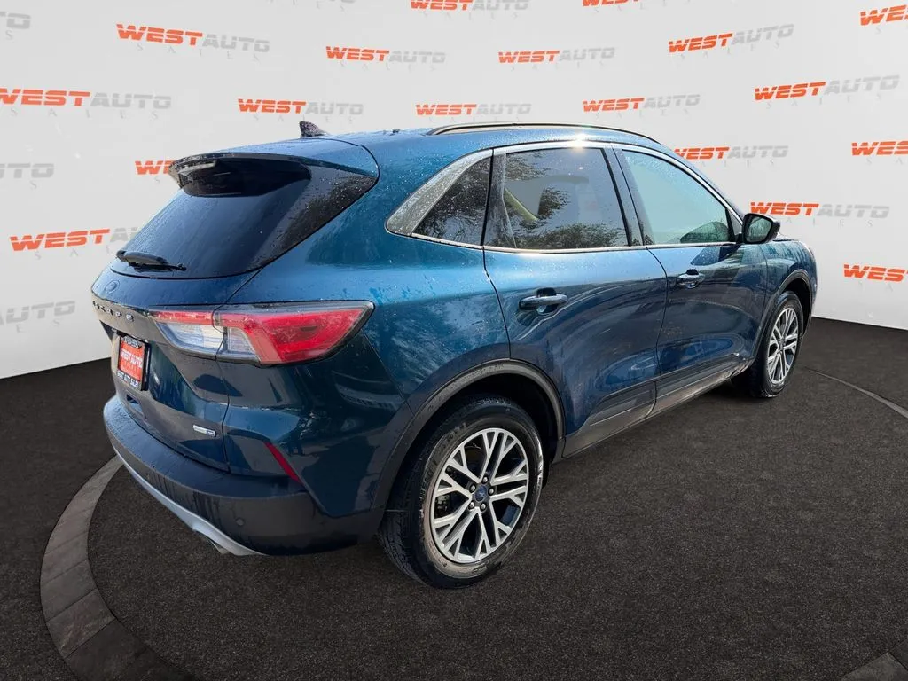 Ford Escape photo 5