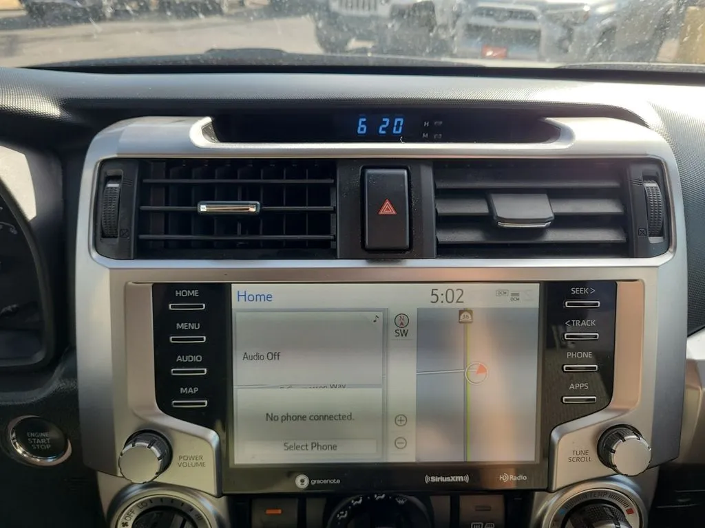 Toyota 4Runner photo 20