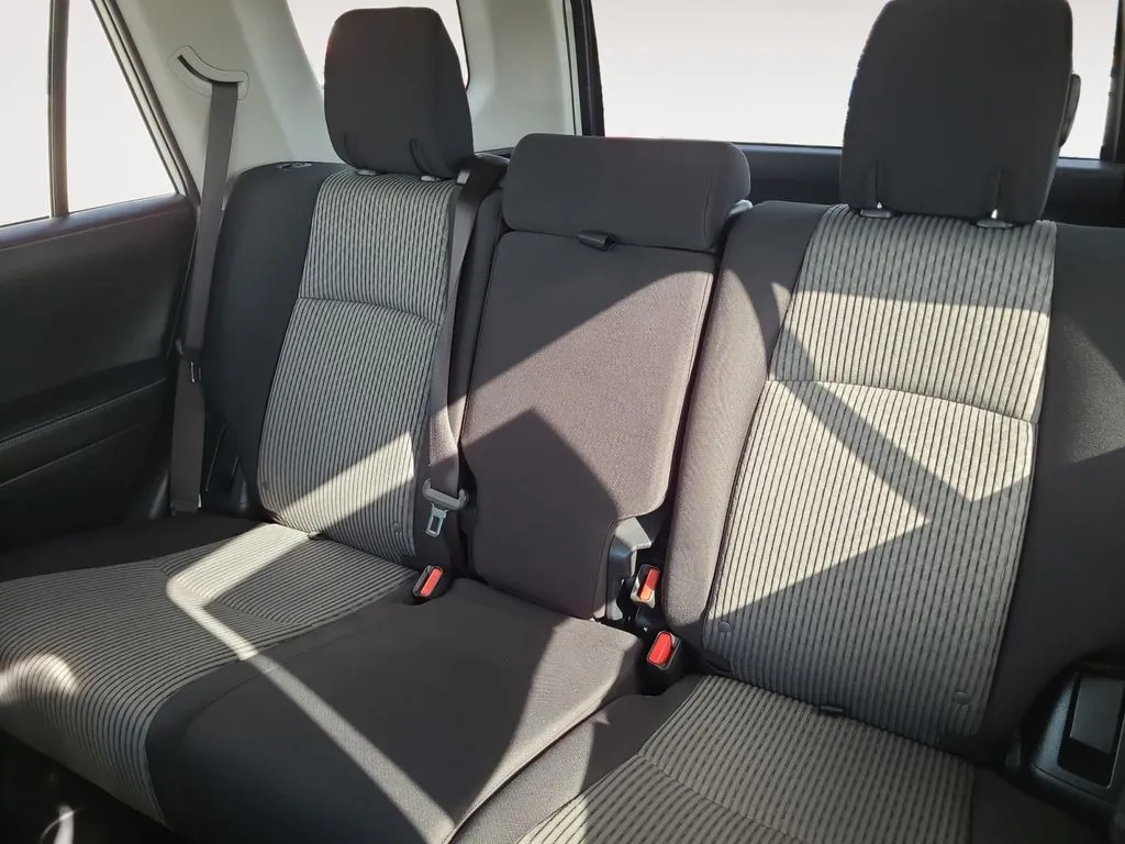 Toyota 4Runner photo 13