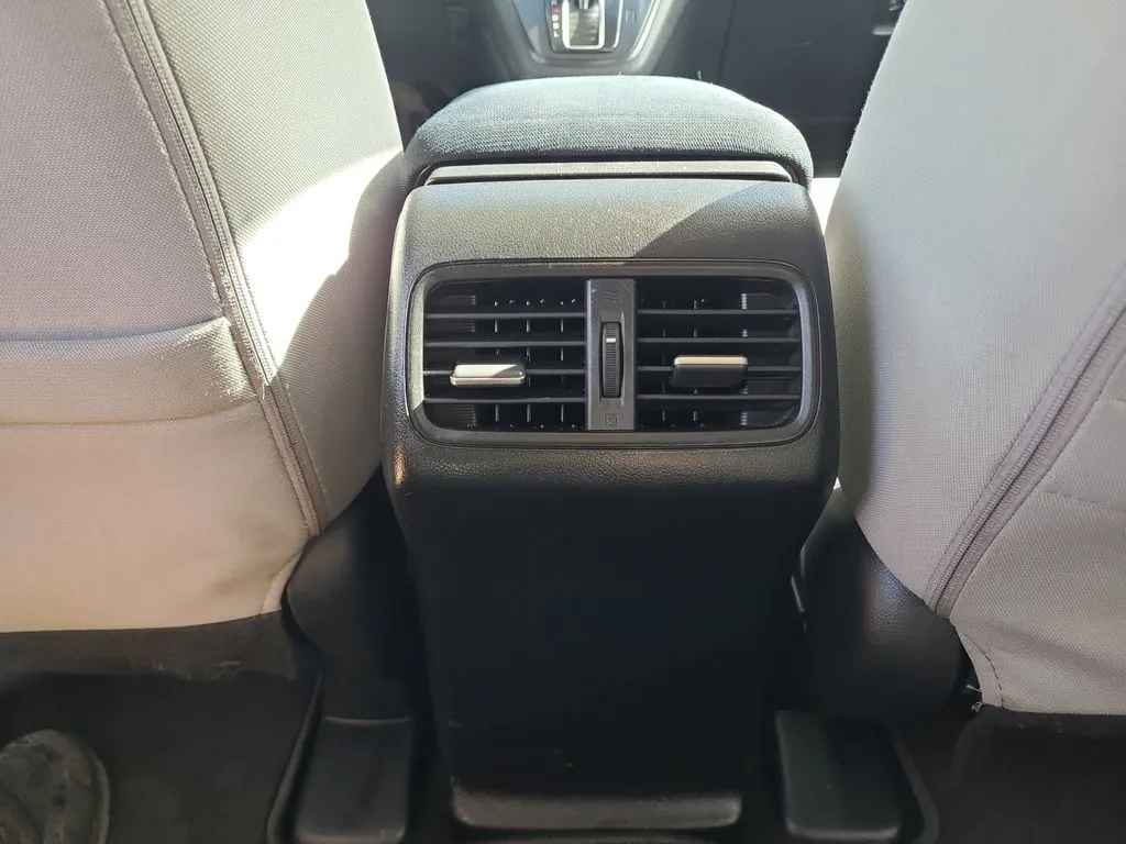 Honda CR-V photo 29