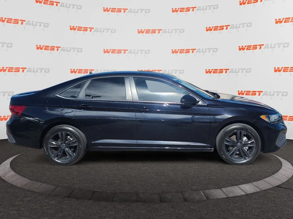 Volkswagen Jetta photo 6
