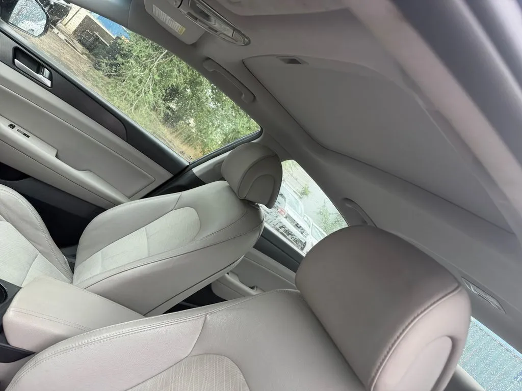 Hyundai Sonata photo 20