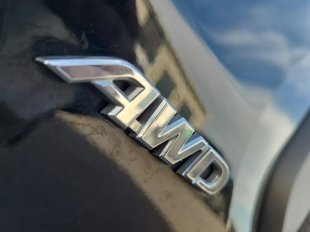 Toyota RAV4 photo 17