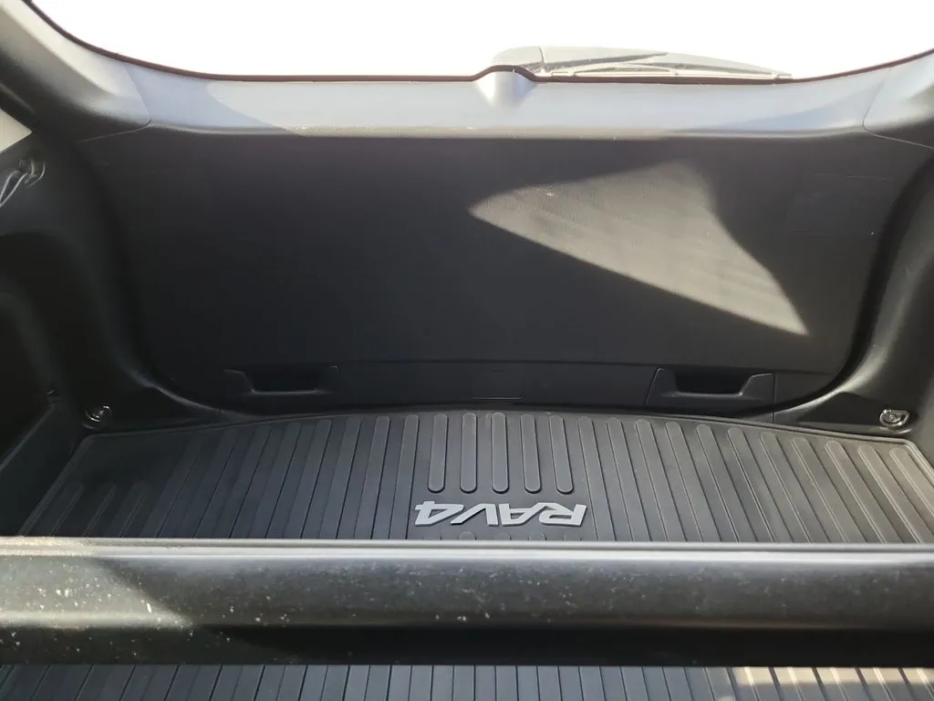 Toyota RAV4 photo 31