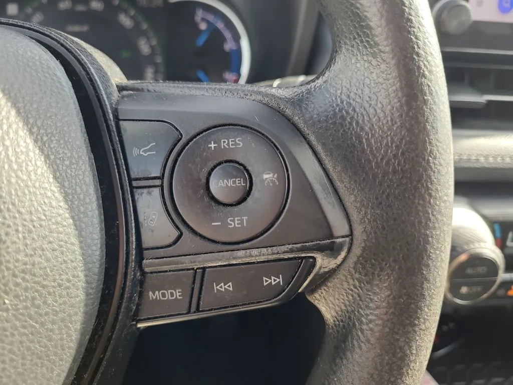 Toyota RAV4 photo 21